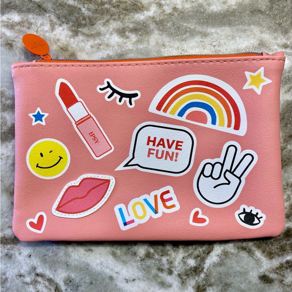 Ipsy Glam Bag~June 2021~Pink Pride~ Rainbow Zipper~Brand New~BAG ONLY